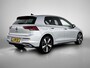 Volkswagen Golf 1.4 eHybrid GTE | 245 PK | SoH 92% | Automaat | Digital Cockpit | Stoel en Stuurverwarming | Navigatie | Parkeercamera | Park Assist |