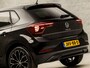 Volkswagen Polo 1.0 TSI Sportline Automaat (VIRTUAL COCKPIT, APPLE CARPLAY, GROOT NAVI, KEYLESS, CLIMATE, CAMERA, LM VELGEN, SPORTSTOELEN, GETINT GLAS, NIEUWSTAAT)