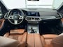 BMW X5 xDrive45e High Executive | Luchtvering | Apple Carplay/Android Auto | 360 camera | Trekhaak elektrisch | Cruise control adaptief | Lichtmetalen velgen 22' |