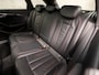 Audi A4 Avant 2.0 TDI S-Line Sport 150Pk Automaat (PANORAMADAK, 2X S-LINE, VIRTUAL COCKPIT, HEAD-UP DISPLAY, GROOT NAVI, LEDER, STOELVERWARMING, SPORTSTOELEN, RODE STIKSELS, KEYLESS, NIEUWSTAAT)
