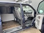 Volkswagen Transporter 2.0 TDI L1H1 BTW VRIJ!! Airco Cruise control Parkeersensoren voor en achter Telefoonvoorbereiding Navigatie 1e eigenaar Dealer onderhouden Euro 5 Ex overheid