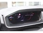 Peugeot 208 1.2 Hybrid 145PK e-DCS6 GT | NAVIGATIE | DRAADLOZE APPLE CARPLAY/ANDROID AUTO | CAMERA VOOR + ACHTER | FULL LED KOPLAMPEN | LICHTMETALEN VELGEN 17" | DODEHOEK DETECTIE | DRAADLOZE TELEFOONLADER | KEYLESS ENTRY/START | DAB+ RADIO | ADAPTIVE CRUISE CONTROL |