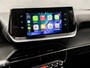 Peugeot 2008 1.2 PureTech Sport (APPLE CARPLAY, GROOT NAVI, CLIMATE, ZWART HEMEL, PARKEERSENSOREN, SPORTSTOELEN, CRUISE, DAB+, NIEUWSTAAT)