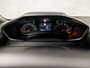 Peugeot 2008 1.2 PureTech Sport (APPLE CARPLAY, GROOT NAVI, CLIMATE, ZWART HEMEL, PARKEERSENSOREN, SPORTSTOELEN, CRUISE, DAB+, NIEUWSTAAT)