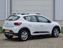 Dacia Sandero 1.0 Bi-Fuel Comfort / 1e Eigenaar / Dealer Onderhouden / Trekhaak / Navigatie / Apple Carplay & Android Auto / Climate Control / Parkeersensoren /