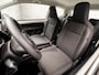 Volkswagen Up! 1.0 move up! (ELEK RAMEN, LOGISCH NAP, START/STOP, SPORTSTOELEN, ISOFIX, RADIO, NIEUWSTAAT)