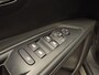 Peugeot 5008 1.2 PureTech 130pk Allure | Navigatie | Carplay | Trekhaak | 7-zits | Climate control|