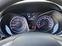 Hyundai ix20 1.4i i-Vision / NL-Auto / Cruise-Control / Climate-Control / Trekhaak / Radio / Armsteun V+A / Getint-Glas / PDC-Achter / 16'' LMV / All-Season / ENZ.