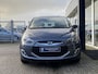 Hyundai ix20 1.4i i-Vision / NL-Auto / Cruise-Control / Climate-Control / Trekhaak / Radio / Armsteun V+A / Getint-Glas / PDC-Achter / 16'' LMV / All-Season / ENZ.