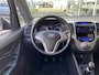 Hyundai ix20 1.4i i-Vision / NL-Auto / Cruise-Control / Climate-Control / Trekhaak / Radio / Armsteun V+A / Getint-Glas / PDC-Achter / 16'' LMV / All-Season / ENZ.