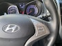 Hyundai ix20 1.4i i-Vision / NL-Auto / Cruise-Control / Climate-Control / Trekhaak / Radio / Armsteun V+A / Getint-Glas / PDC-Achter / 16'' LMV / All-Season / ENZ.
