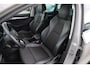 Skoda Karoq 1.0 TSI Ambition Business Navigatie Carplay Android Climate Cruise Control 17 inch LMV Steel Grey!
