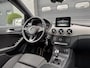 Mercedes-Benz B-klasse 180 d Business Solution | Navigatie | Camera | Stoelverwarming | LED | Lichtmetalen Velgen |