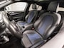 BMW 1-Serie 118i M Sport Automaat (PANORAMADAK, M PAKKET, APPLE CARPLAY, GETINT GLAS, LEDER, SPORTSTOELEN, PARKEERSENSOREN, LANE ASSIST, DAB+, NIEUWSTAAT)