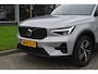 Volvo XC40 B4 211PK Automaat Plus Dark | H&K | Trekhaak | ACC | Allseasons | Camera | Elektr. stoel |