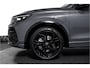 Volkswagen Tiguan 1.5 eHybrid 272 PK R-Line Edition | Black Style | Elek. Trekhaak | S/K-panodak | Adapt. Cruise | Stoel-+stuurverw. | App. Connect | Camera+PDC | LM 20" | 3427