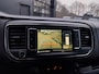 Opel Vivaro-e 50kWh L3H1 Innovation DUBBEL CABINE APPLE CARPLAY CAMERA HALF LEER LED NAVI CRUISE TREKHAAK