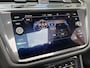 Volkswagen Tiguan Allspace 2.0 TSI 4Motion R-Line / AUTOMAAT/ PANO/ 7-PERSOONS/ 2X R-LINE/ FULL-LED/ HEAD-UP/ APP-CONNECT/ TREKHAAK/ NAVI/ 20'' LMV/ 190 PK/ STOEL-STUURVERWARM.