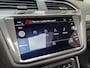 Volkswagen Tiguan Allspace 2.0 TSI 4Motion R-Line / AUTOMAAT/ PANO/ 7-PERSOONS/ 2X R-LINE/ FULL-LED/ HEAD-UP/ APP-CONNECT/ TREKHAAK/ NAVI/ 20'' LMV/ 190 PK/ STOEL-STUURVERWARM.