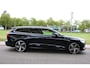 Volvo V60 2.0 T8 Plug-in Hybrid AWD Plus R-Line 341Pk Aut Full Options 1e eigenaar Panoramadak Trekhaak 360 Camera