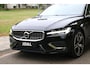 Volvo V60 2.0 T8 Plug-in Hybrid AWD Plus R-Line 341Pk Aut Full Options 1e eigenaar Panoramadak Trekhaak 360 Camera