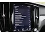 Volvo V60 2.0 T8 Plug-in Hybrid AWD Plus R-Line 341Pk Aut Full Options 1e eigenaar Panoramadak Trekhaak 360 Camera