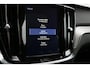 Volvo V60 2.0 T8 Plug-in Hybrid AWD Plus R-Line 341Pk Aut Full Options 1e eigenaar Panoramadak Trekhaak 360 Camera