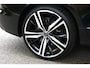 Volvo V60 2.0 T8 Plug-in Hybrid AWD Plus R-Line 341Pk Aut Full Options 1e eigenaar Panoramadak Trekhaak 360 Camera