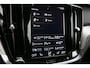 Volvo V60 2.0 T8 Plug-in Hybrid AWD Plus R-Line 341Pk Aut Full Options 1e eigenaar Panoramadak Trekhaak 360 Camera