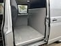 Volkswagen Transporter 2.0 TSI L2H1 Benzine/Cng Dubbele Schuifdeur Airco Cruise controle Bpm vrij Trekhaak Klep achter Omvormer Kastinrichting Standkachel Euro 6 Benzine Ideaal voor ombouw naar Camper !!