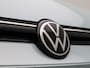 Volkswagen Golf 1.5 eHybrid Life Edition | Automaat | Navigatie | Draadloze Apple carplay | Adaptieve cruise control | File Assist | Climate control | Stuur- en Stoelverwarming | 360' graden Camera | Park Assist | Elektrische Trekhaak |