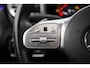 Mercedes-Benz A-klasse 200 Business Solution AMG Night 164PK Automaat 19 inch Panoramadak Massage Sfeerverlichting Widescreen Multibeam LED Navigatie Achteruitrijcamera Elektrische Stoelen