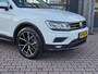 Volkswagen Tiguan 1.5 TSI ACT Comfortline | Automaat | LED | Pano | Stoelverwarming | ACC | App-connect | Lane Assist | Light Assist | Navi | Ambiente |