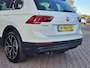 Volkswagen Tiguan 1.5 TSI ACT Comfortline | Automaat | LED | Pano | Stoelverwarming | ACC | App-connect | Lane Assist | Light Assist | Navi | Ambiente |