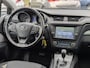 Toyota Avensis Touring Sports 1.8 VVT-i Executive Business Premium | Automaat | Afn. Trekhaak | Pano | Stoelverw. | LED | Camera | Lane assist