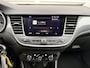 Opel Crossland 1.2 Turbo Elegance | Navigatiesyteem | Achteruitrijcamera | Parkeersensoren voor en achter | Apple Carplay |