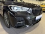 BMW X1 xDrive25e High Executive M-Sport | 19" | Camera | Trekhaak | Stoelverwarming | Navigatie | 4x4