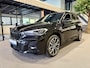 BMW X1 xDrive25e High Executive M-Sport | 19" | Camera | Trekhaak | Stoelverwarming | Navigatie | 4x4