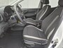 Hyundai i10 1.0 Comfort Smart Automaat / Fabrieksgarantie tot 07-2026 / Allseason banden /   Stuur-, en Stoel verwarming / Navigatie via Apple Carplay of Android Auto / Cruise control / Achteruitrijcamera / Climate control / Elektrische ramen voor /