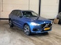 Volvo XC60 2.0 Recharge T8 AWD R-Design | Luchtvering! | 360Cam | Panorama | NL-Auto!