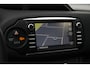 Toyota Yaris 1.5 Hybrid Bi-Tone Plus | Fietsendragerbeugel | Panoramadak |