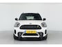 MINI Countryman Mini 2.0 Cooper 220pk S E ALL4 Chili | Leder | Elektr Stoel + Mem | Led | HUD | Adaptive Cruise | Voorruitverwarming | Camera | Keyless