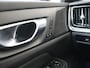 Volvo V60 T6 Plus Dark | Trekhaak | 360 Graden Camera | Panoramadak |
