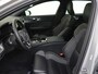 Volvo V60 T6 Plus Dark | Trekhaak | 360 Graden Camera | Panoramadak |
