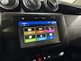 Dacia Duster 130PK TCe Prestige | Trekhaak (1500 KG) | Navi | Camera | Apple CarPlay/Android Auto | Armsteun | Cruise Control | Airco | Lichtmetalen Velgen |