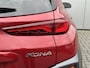 Hyundai Kona 1.6 GDI HEV Premium Eerste eigenaar / Dealeronderhouden/ Leder / Elek. Bedienbare Voorstoelen / Stoel- & Stuurverwarming voor + achter  / Stoelverkoeling /  KRELL Audio /  NL Auto  / 1.300 KG Trekgewicht / Led Verlichting /