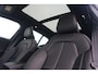 Volvo XC40 1.5 T4 Recharge R-Design Panoramadak | Adaptieve Cruise Control | Parkeersensoren Voor & Achter + Camera | Verwarmbare Voorstoelen