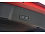Volvo XC40 1.5 T4 Recharge R-Design Panoramadak | Adaptieve Cruise Control | Parkeersensoren Voor & Achter + Camera | Verwarmbare Voorstoelen
