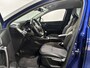 Renault Captur 90PK TCe Intens | Afneembare Trekhaak | Parkeersensoren | Climate Control | Cruise Control | Apple CarPlay/Android Auto | Licht & Regen Sensor | Lichtmetalen Velgen | Privacy Glass |