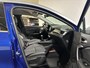 Renault Captur 90PK TCe Intens | Afneembare Trekhaak | Parkeersensoren | Climate Control | Cruise Control | Apple CarPlay/Android Auto | Licht & Regen Sensor | Lichtmetalen Velgen | Privacy Glass |